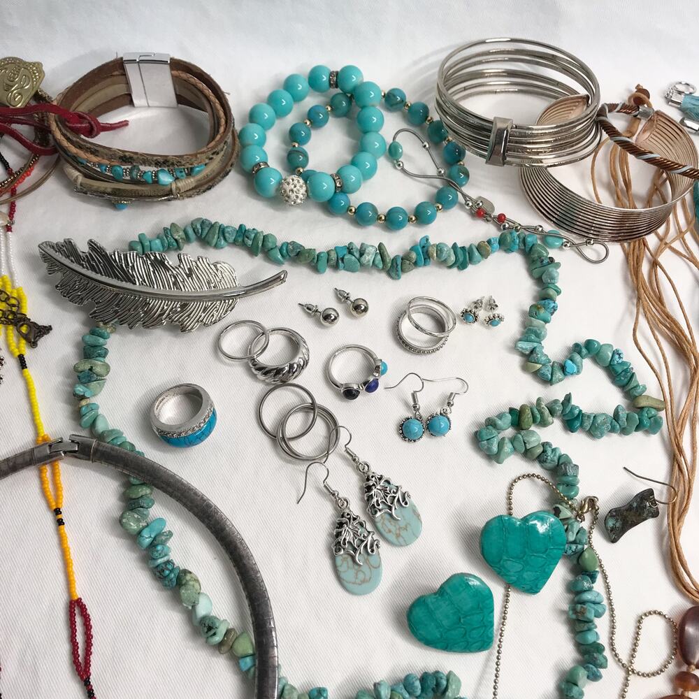 Huge VTG Estate Southwestern Turquoise Silver Jewelry Necklace Earring Lot Bundl - Picture 6 of 11